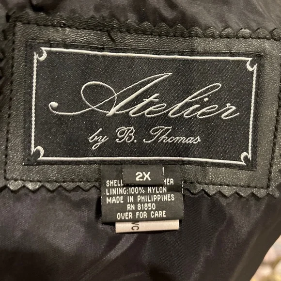 Plus size Leather Jacket - Picture 5 of 5